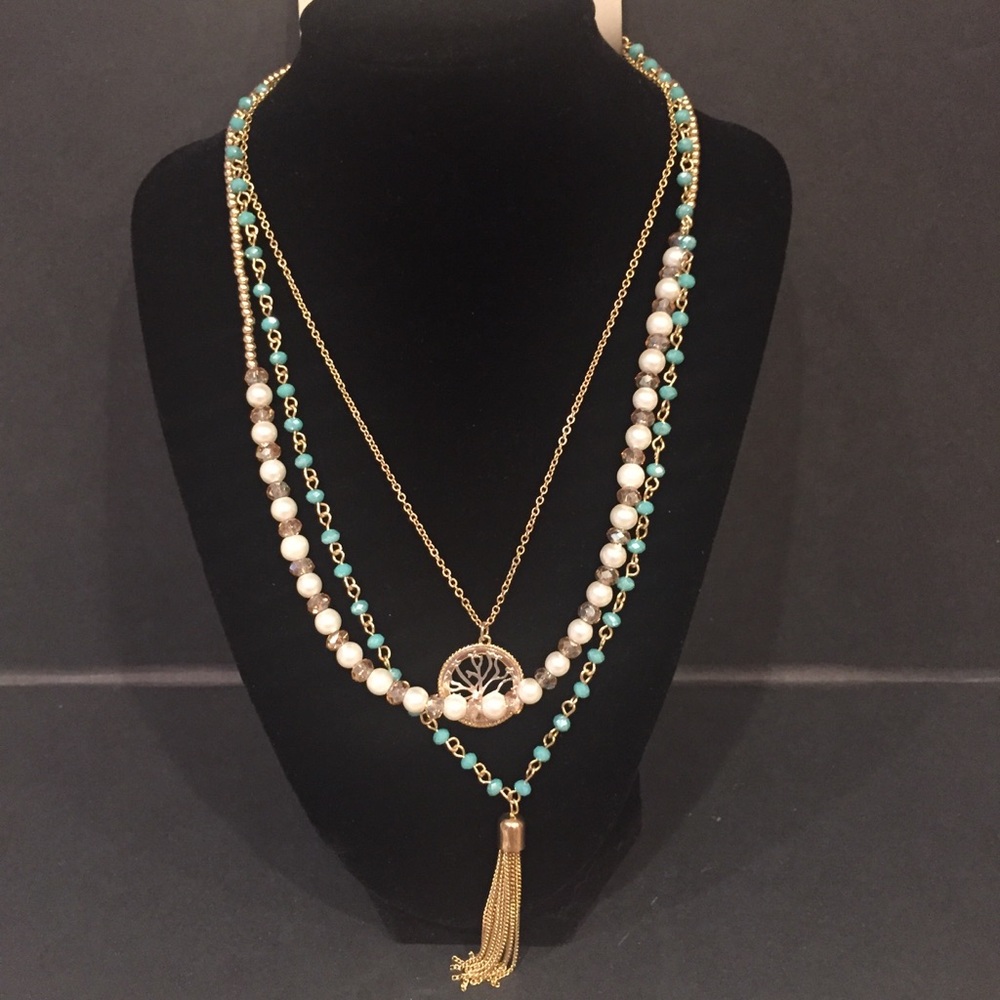 Multi strand necklace with the tree of life NWT